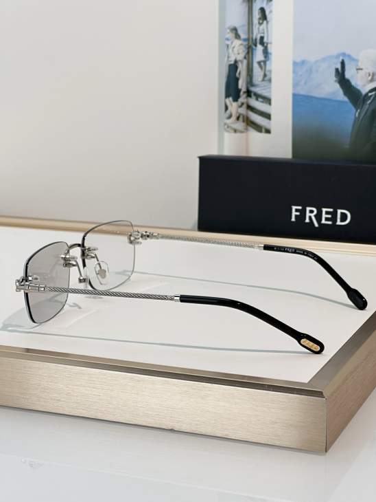 Picture of Fred Sunglasses _SKUfw81854163fw